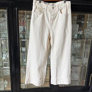 Universal Thread Cream Wide Leg Crop Jeans